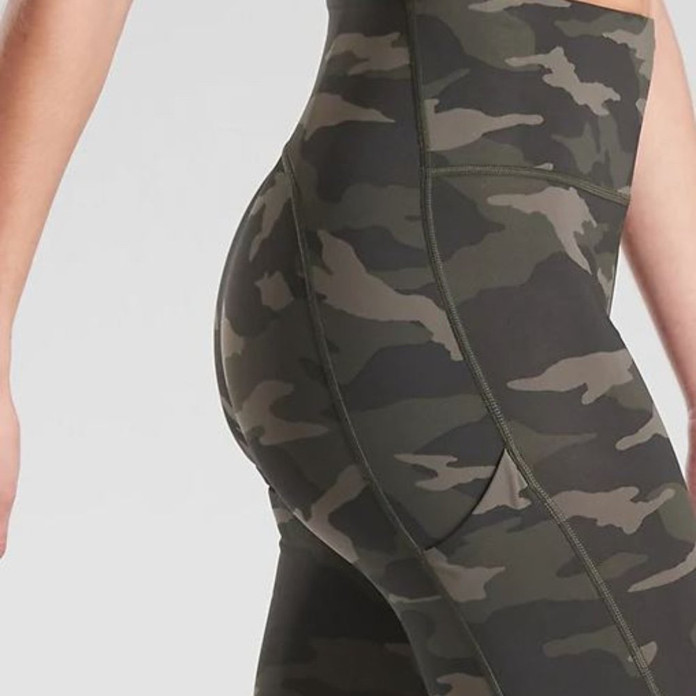 NWOT Athleta Green Ultimate Camo Leggings - Picture 3 of 8